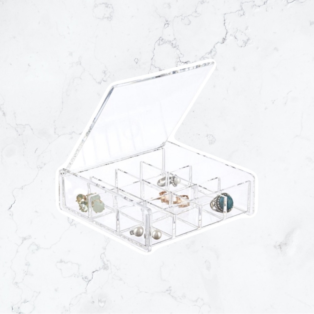 12-Section Acrylic Square Hinged-Lid Box